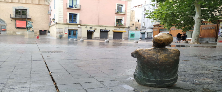 esta